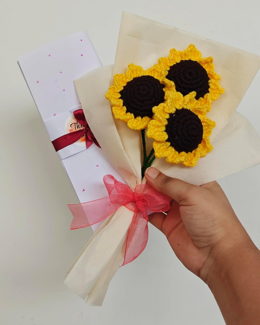 Knotsngifts Mini Sunflower Bouquet