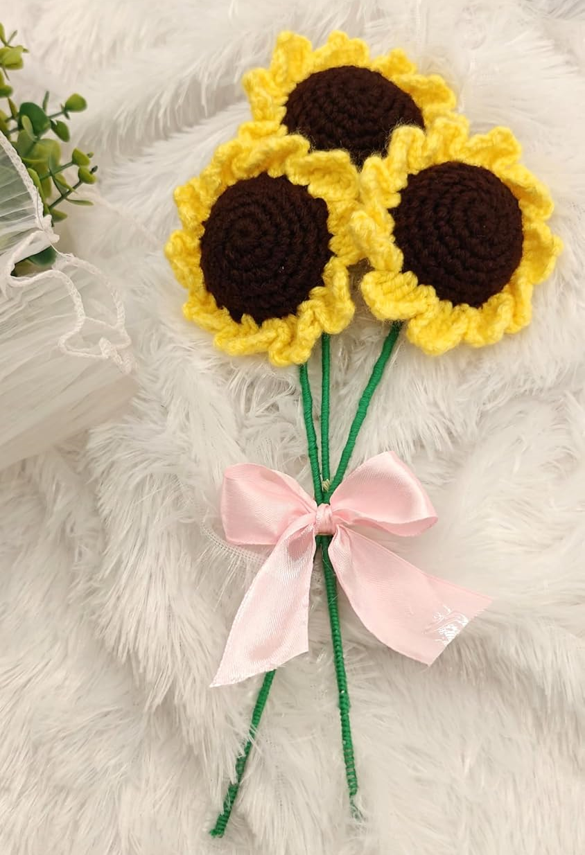 Knotsngifts Three Sunflower Bouquet