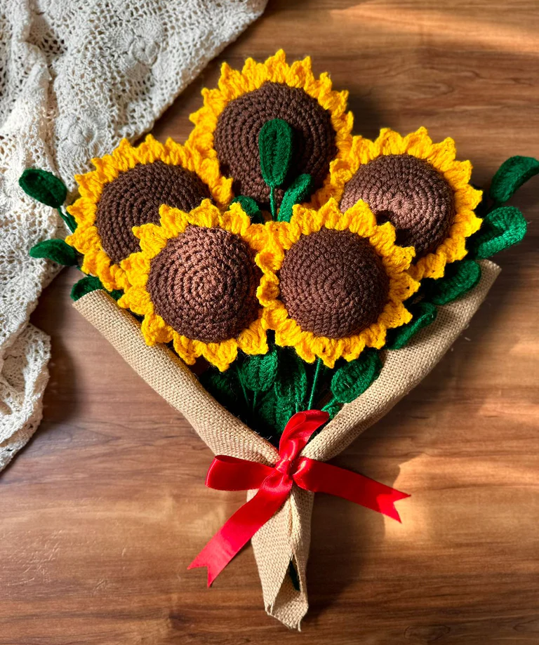 Rareyou Crochet Sunflowers Bouquet